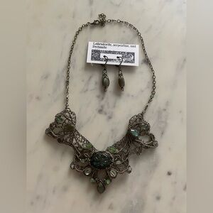 Vintage Labradorite Serpentine and Prehinite Matching Necklace and Earring Set
